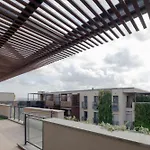 Corte Trastevere Giallo Coworking, Rooftop&Fitness