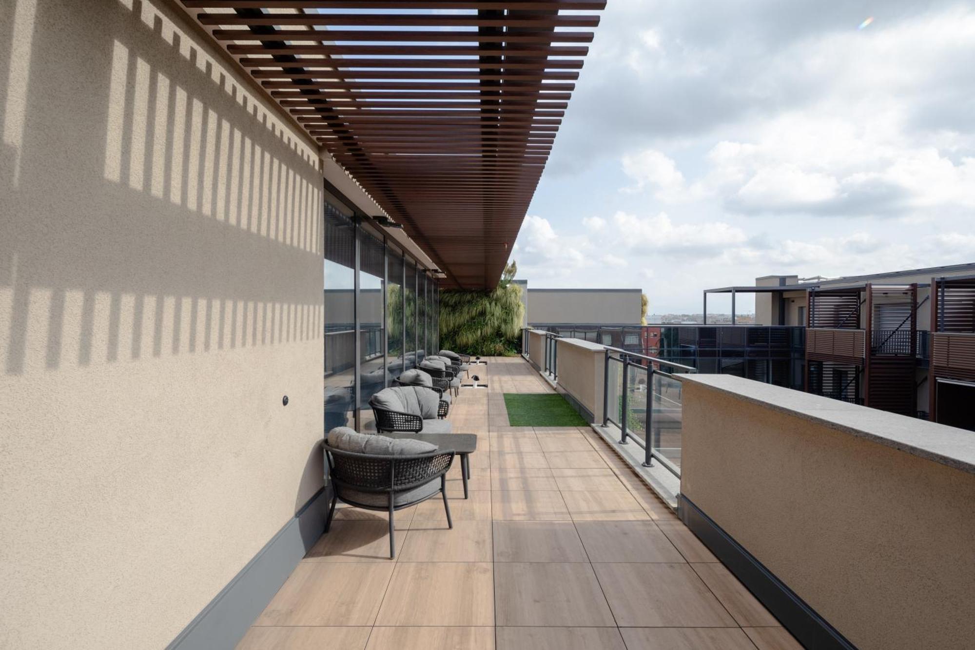 Corte Trastevere Giallo Coworking, Rooftop&fitness * Roma
